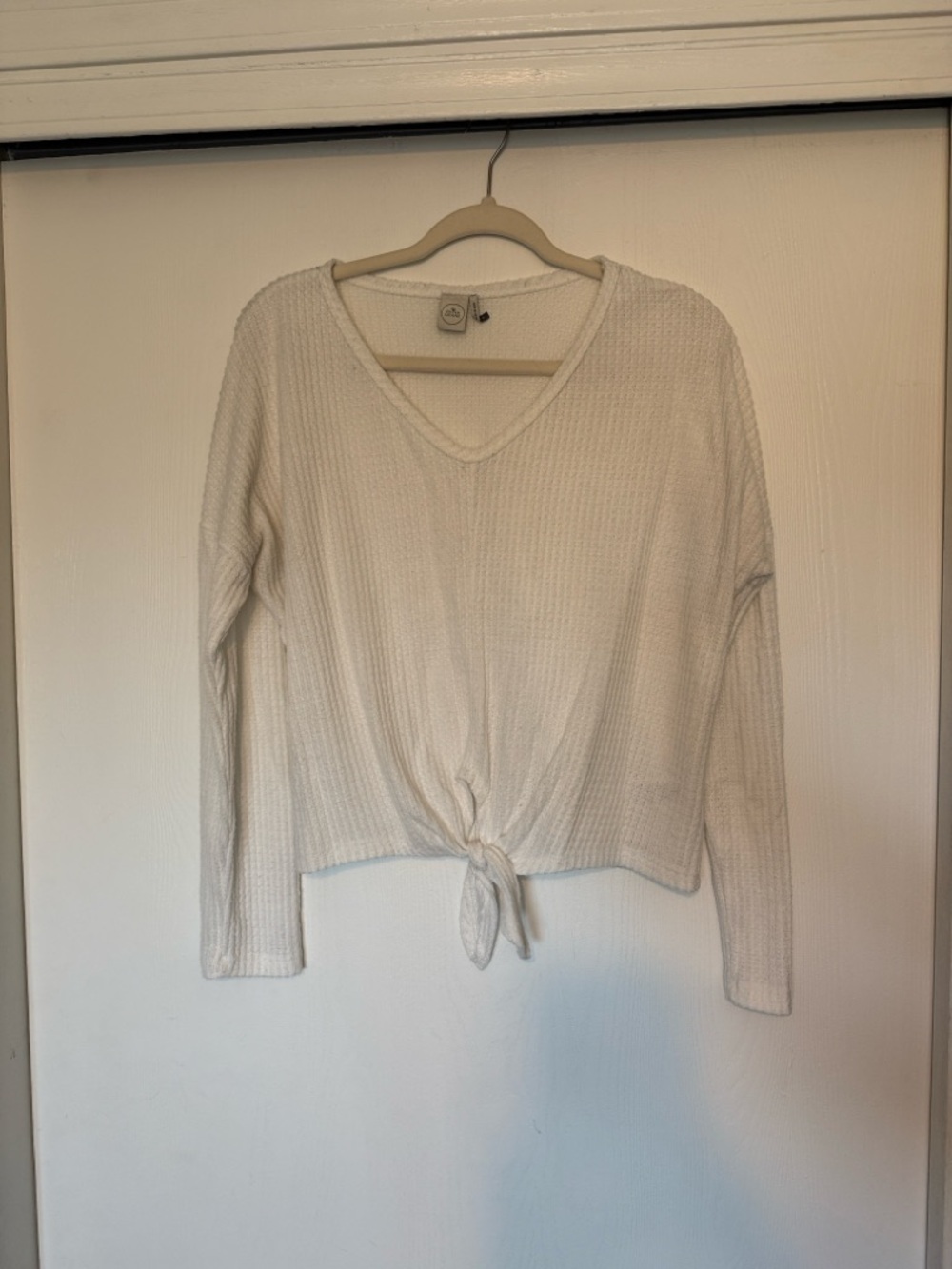 Paper Crane Cream V-Neck Tie-Front Sweater